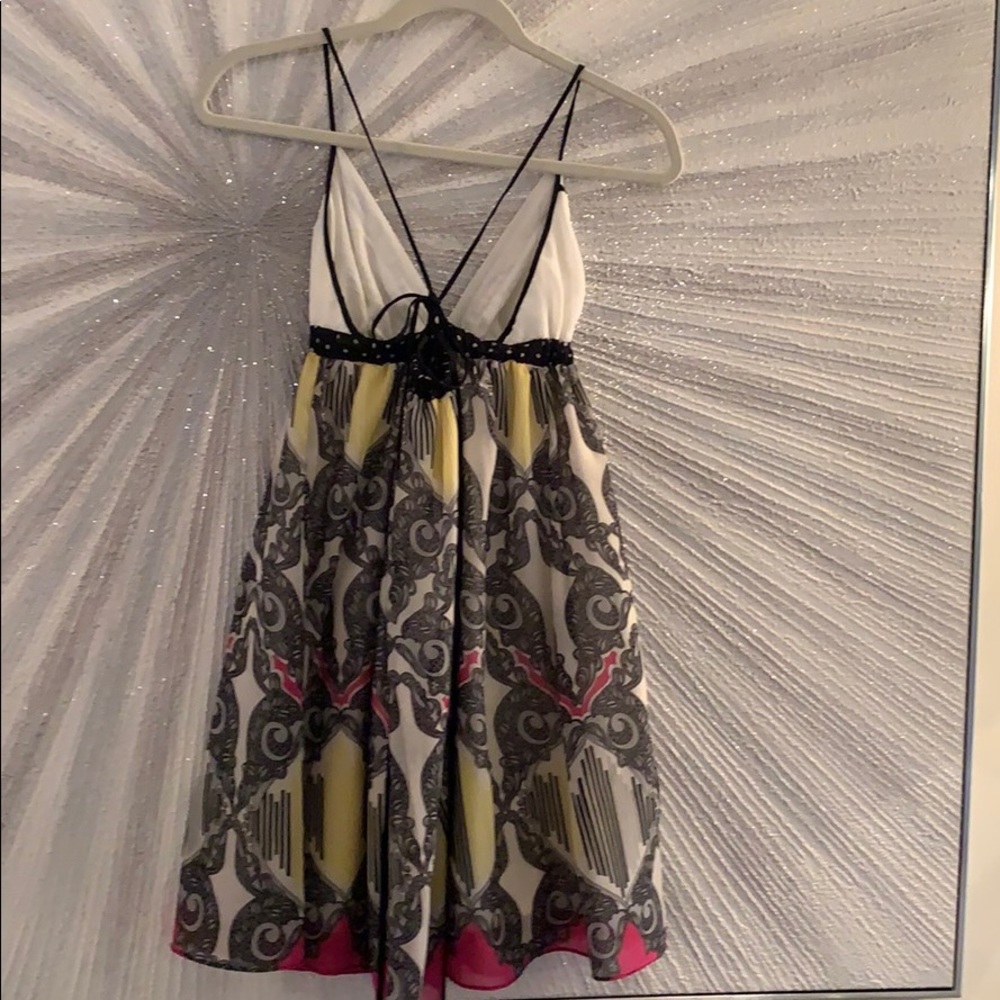 Dress - Picture 2 of 5